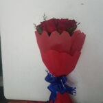 6 Roses Bunch Paper Packed