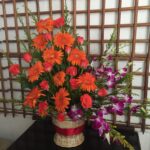 28 Flowers basket